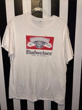Budweiser White Tee with Red and Navy Logo Size Large Unisex